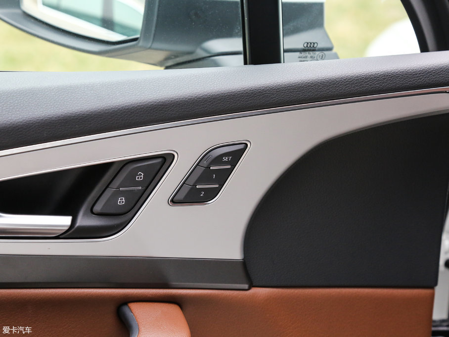 2017WQ7 e-tron 45 e-tron