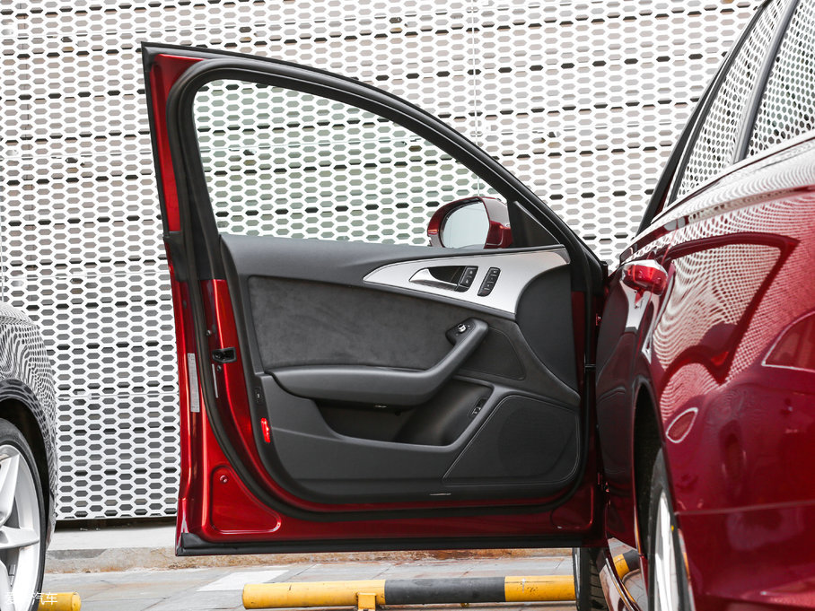 2017��W��A6 Avant 2.0T Sport�\����