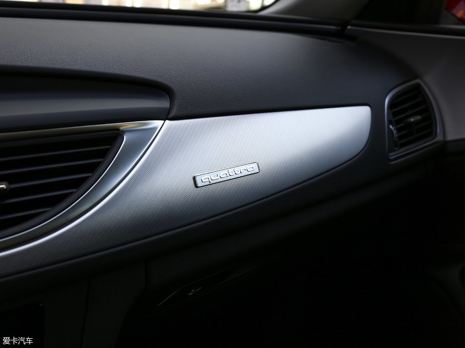 2017��W��A6 Avant 2.0T Sport�\����