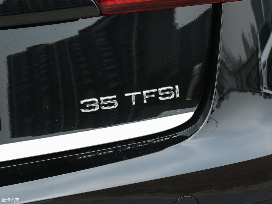 2017WA6 Avant 1.8T r