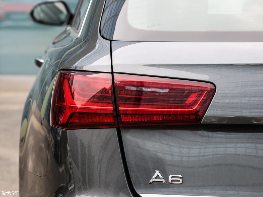 2017��W��A6 Avant 2.0T Sport�\����