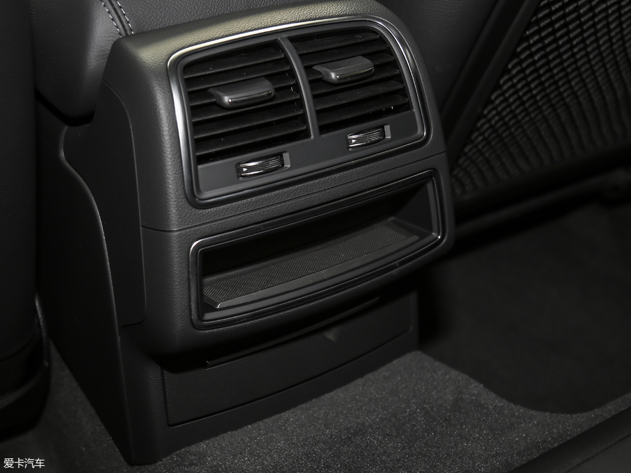 2017WA6 Avant 1.8T r