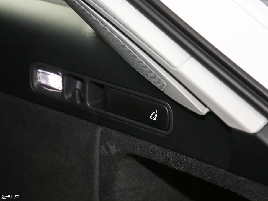 2017WA6 Avant 1.8T r