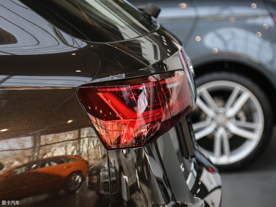 2017WA6 Avant 1.8T r