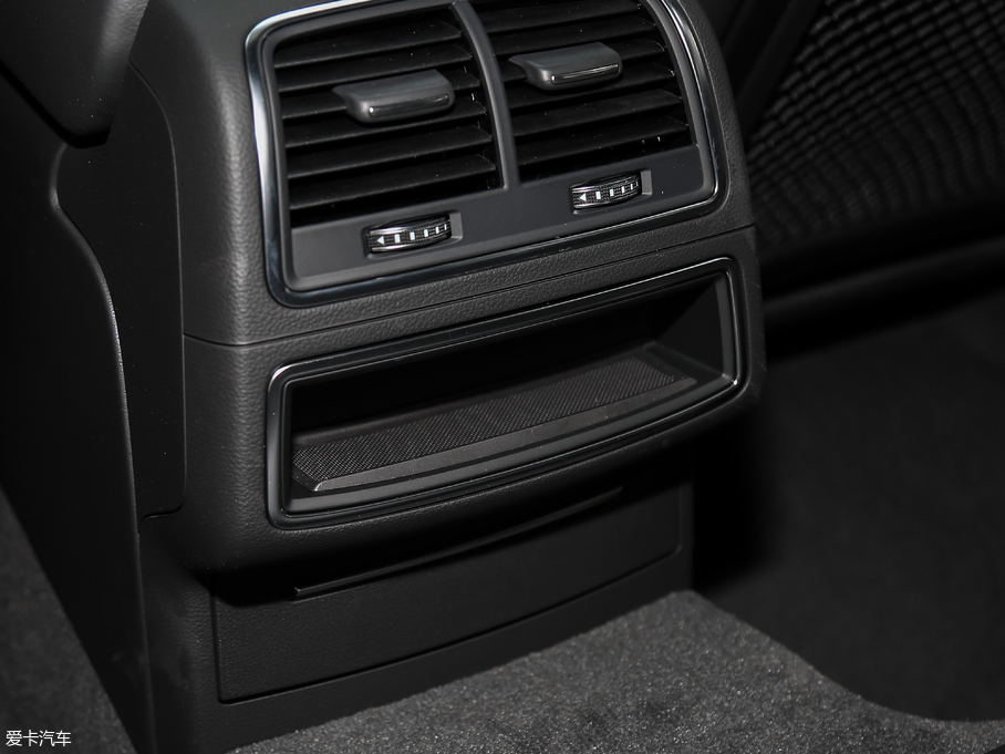 2017?yun)WA6 Avant 1.8T r(sh)