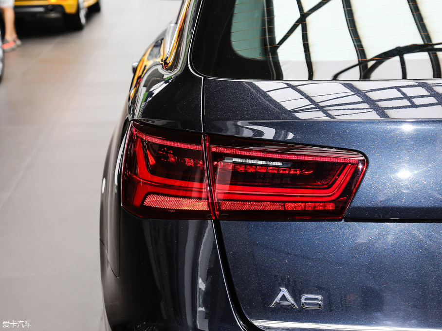 2017WA6 Avant 1.8T r