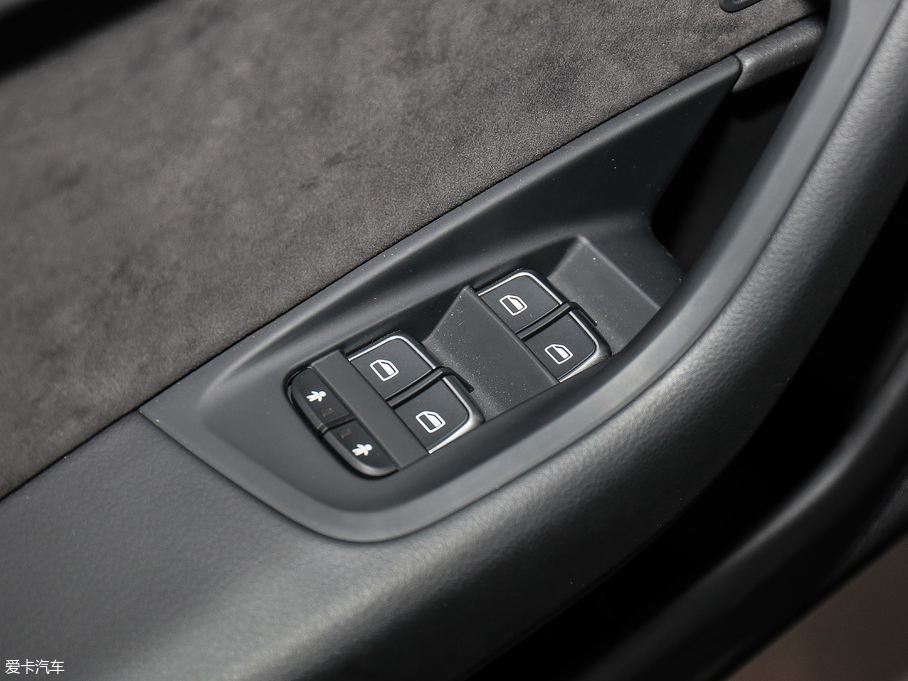 2017?yun)WA6 Avant 2.0T Sport\(yn)(dng)