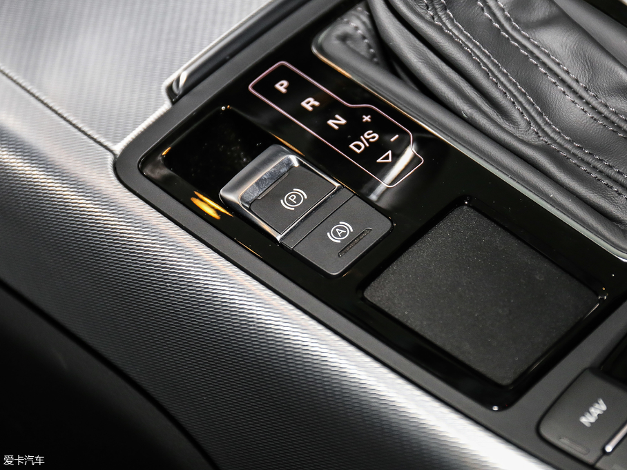 2017?yun)WA6 Avant 2.0T Sport\(yn)(dng)