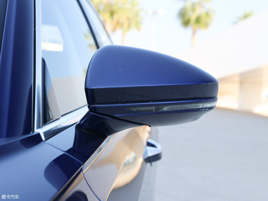 2018��?yu��n)W��A8 A8L ������