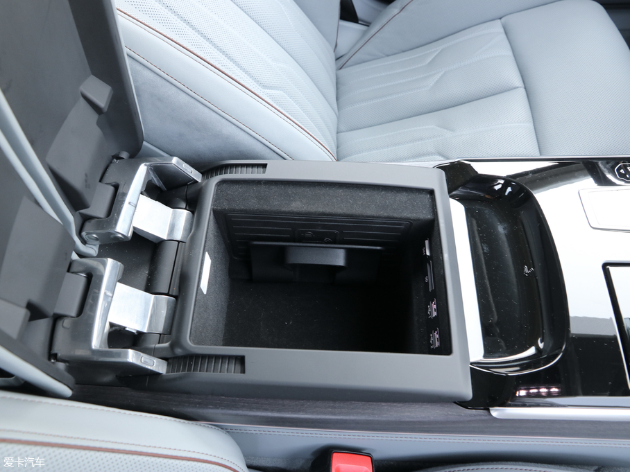 2018��W��A8 A8L ������