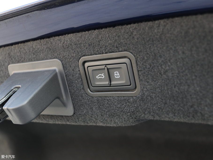 2018��W��A8 A8L ������