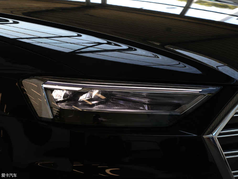 2018WA8 55TFSI quattro ӢͶŰ