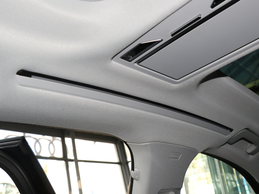 2018WA8 55TFSI quattro ӢͶŰ