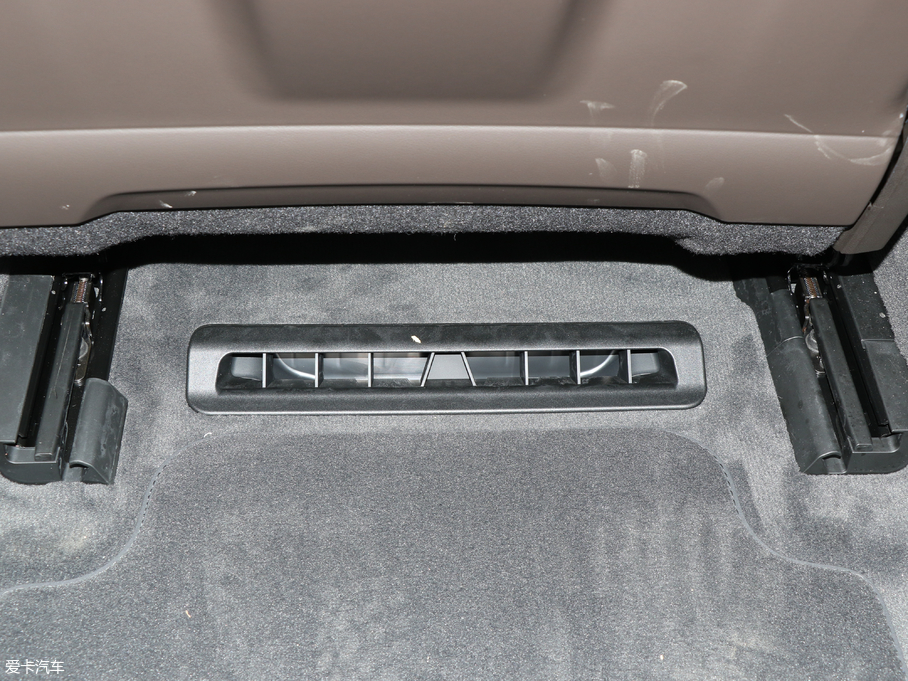 2018WA8 55TFSI quattro ӢͶŰ