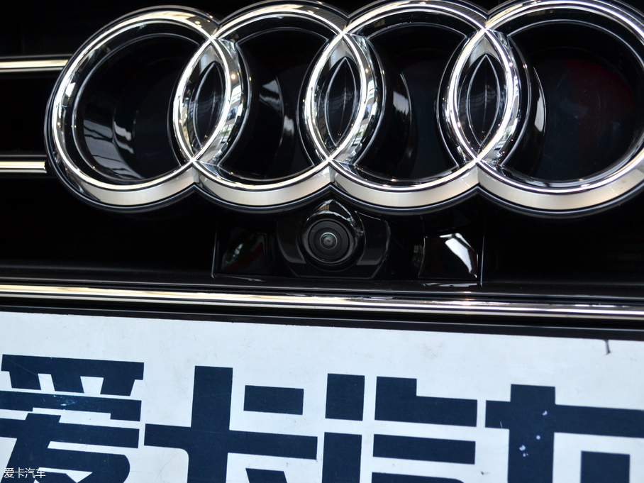 2018?yun)WA8 55TFSI quattro ӢͶŰ