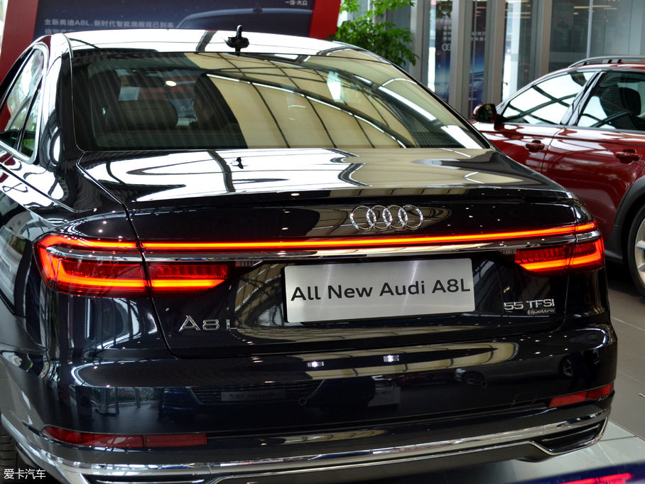 2018WA8 55TFSI quattro ӢͶŰ