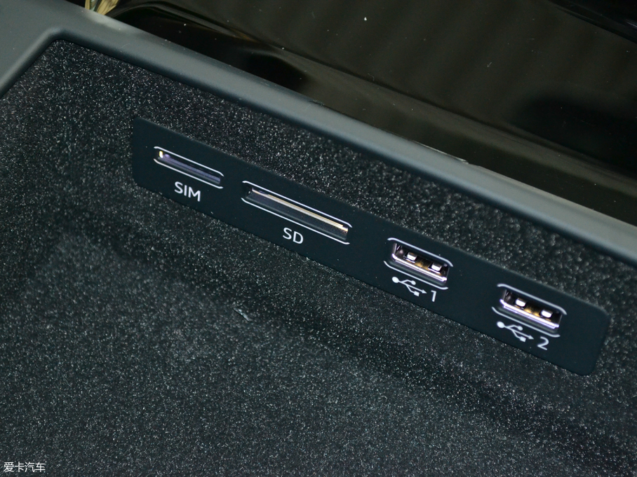 2018WA8 55TFSI quattro ӢͶŰ