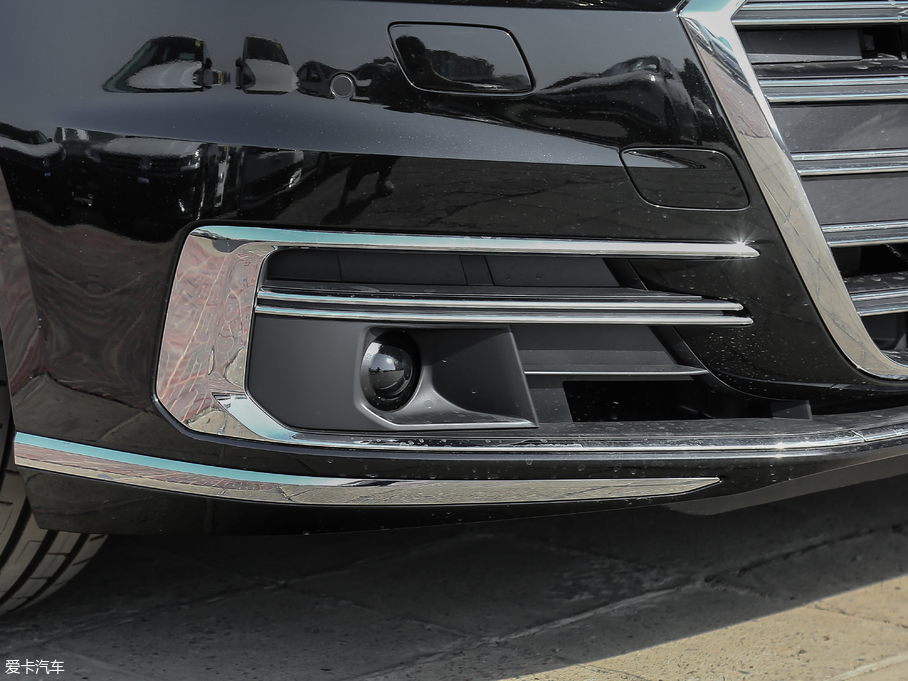 2018WA8 55TFSI quattro F