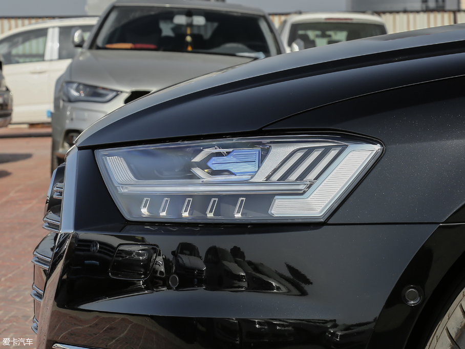 2018WA8 55TFSI quattro F