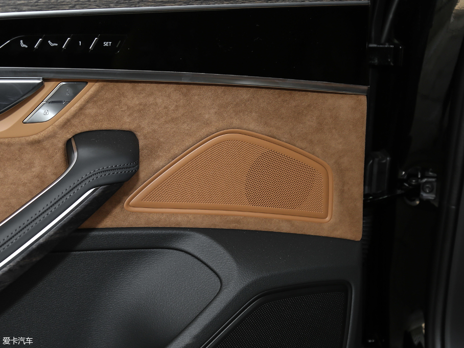 2018WA8 55TFSI quattro F