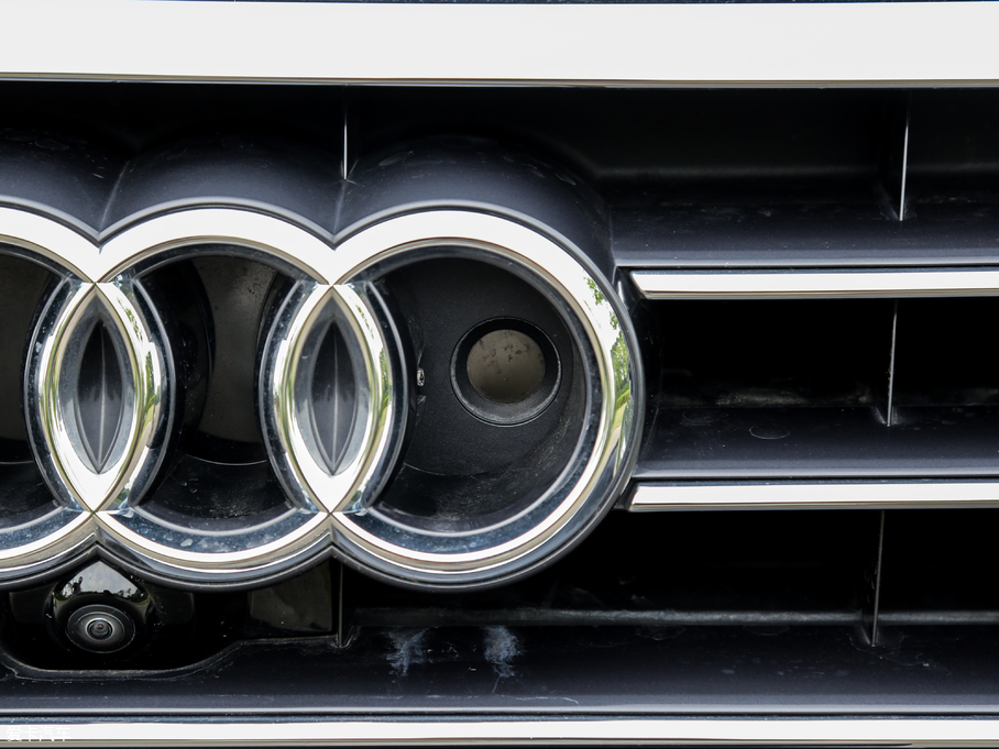 2018WA8 55TFSI quattro F