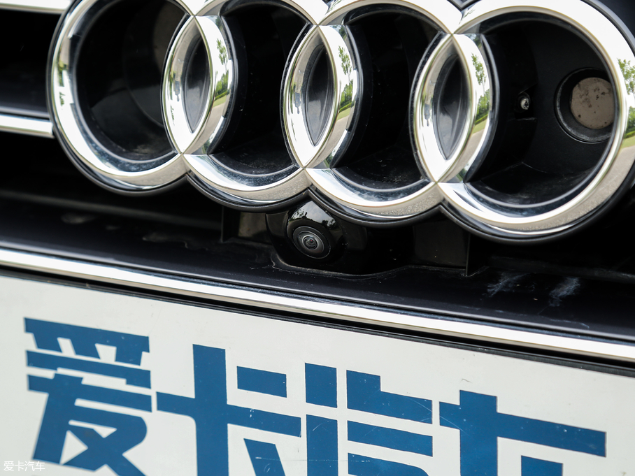 2018WA8 55TFSI quattro F