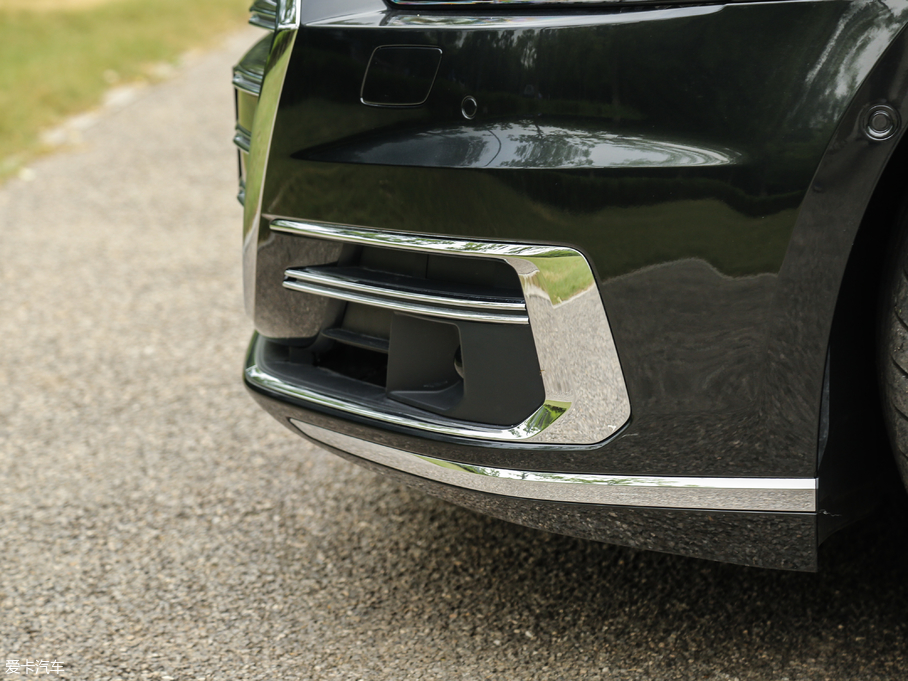 2018WA8 55TFSI quattro F