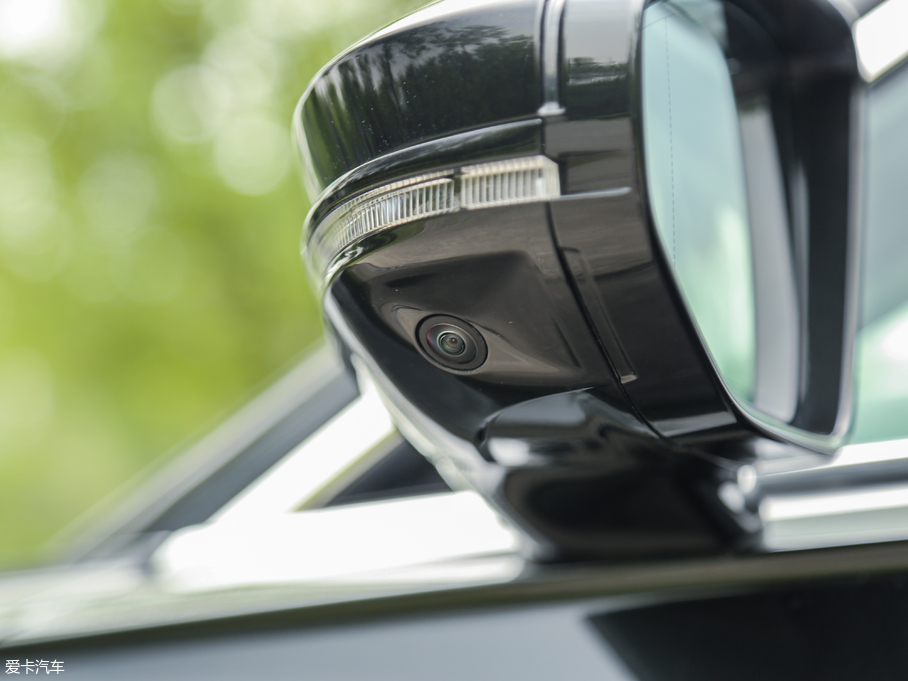 2018WA8 55TFSI quattro F