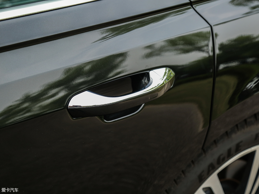 2018?yun)WA8 55TFSI quattro F