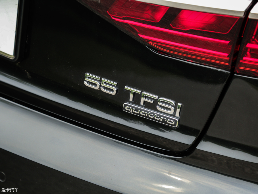 2018WA8 55TFSI quattro F