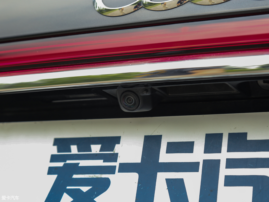 2018WA8 55TFSI quattro F