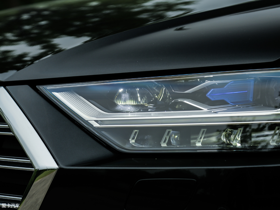 2018WA8 55TFSI quattro F