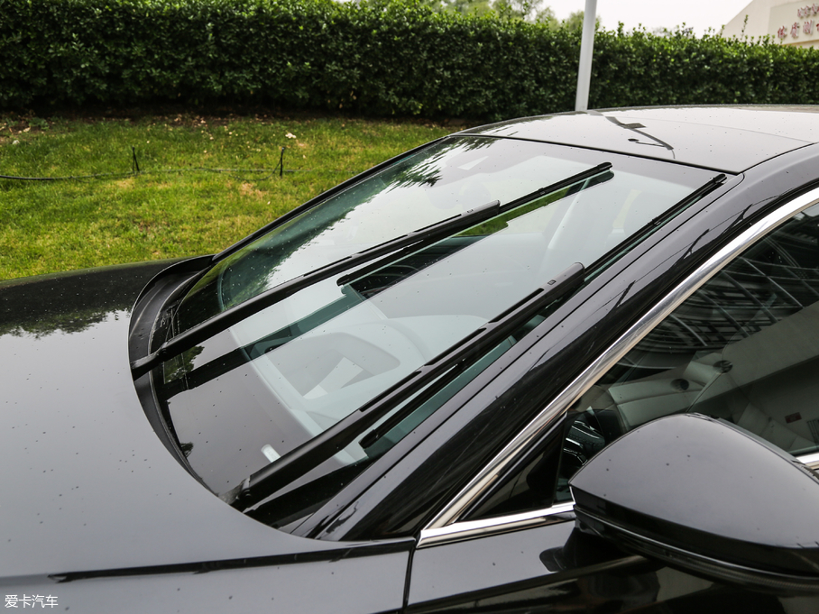 2018WA8 55TFSI quattro F