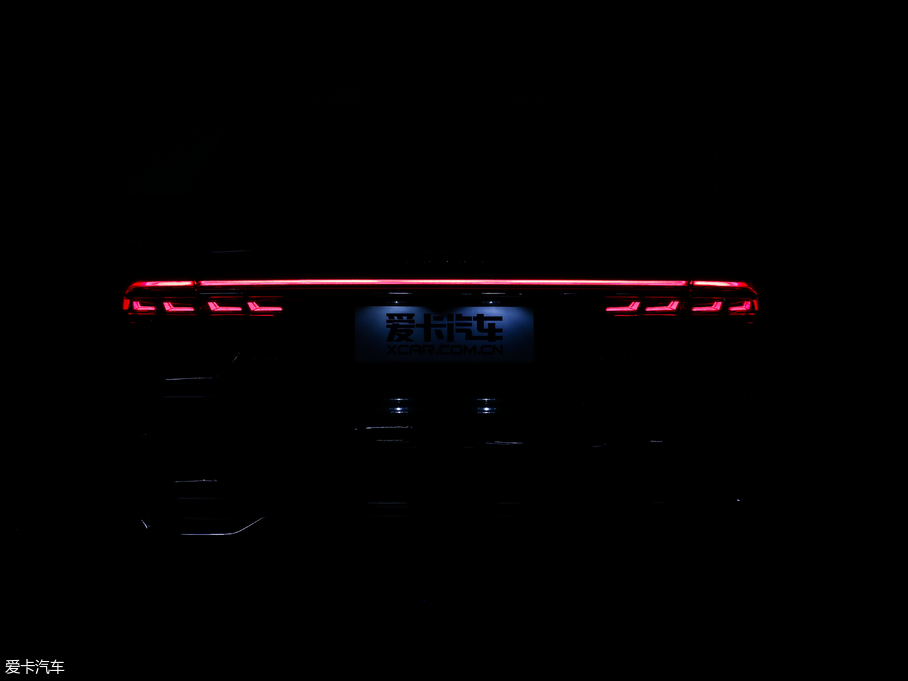 2018WA8 55TFSI quattro F