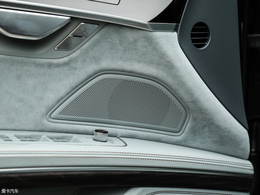 2018WA8 55TFSI quattro F