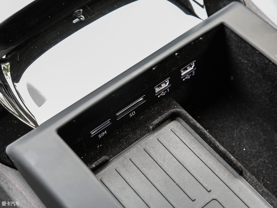 2018WA8 55TFSI quattro F