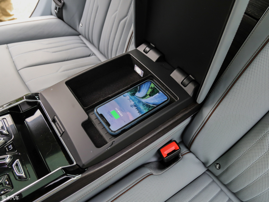 2018WA8 55TFSI quattro F