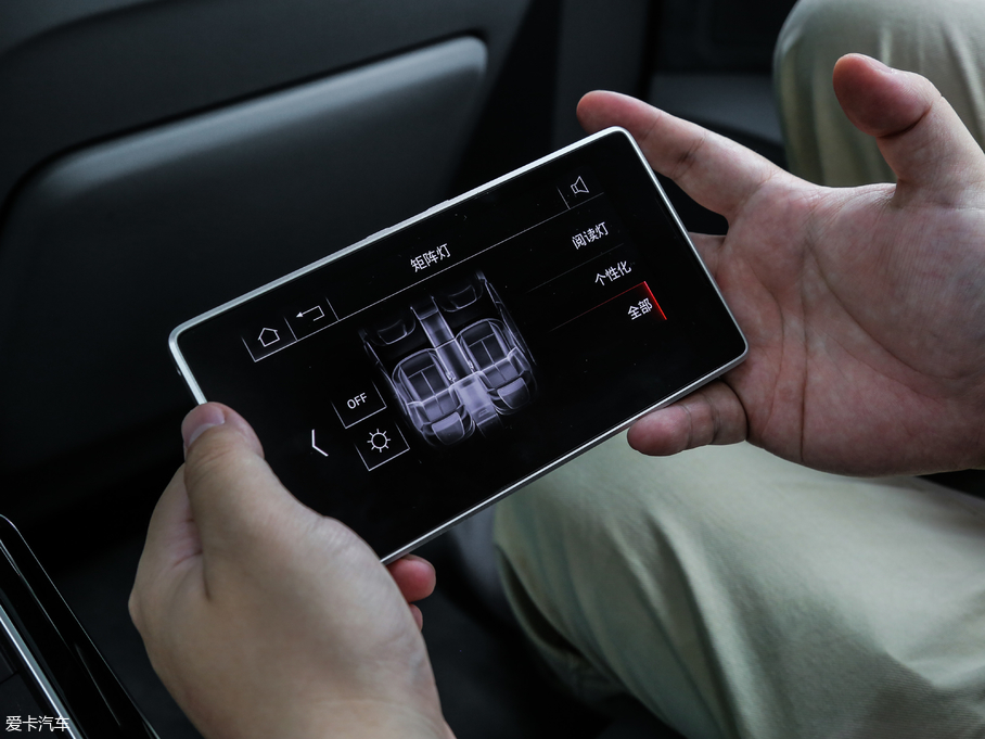 2018WA8 55TFSI quattro F