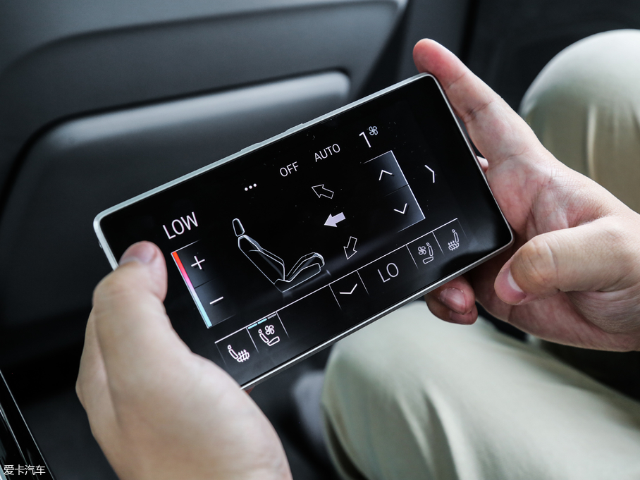 2018WA8 55TFSI quattro F