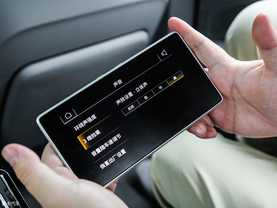 2018WA8 55TFSI quattro F