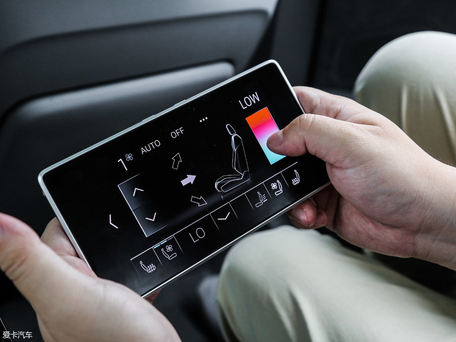 2018WA8 55TFSI quattro F