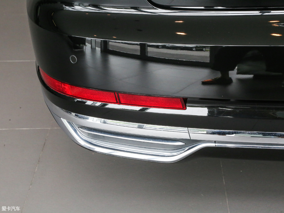 2018?yun)WA8 55TFSI quattro A