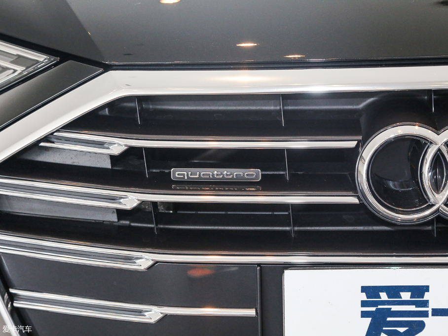 2018WA8 55TFSI quattro A