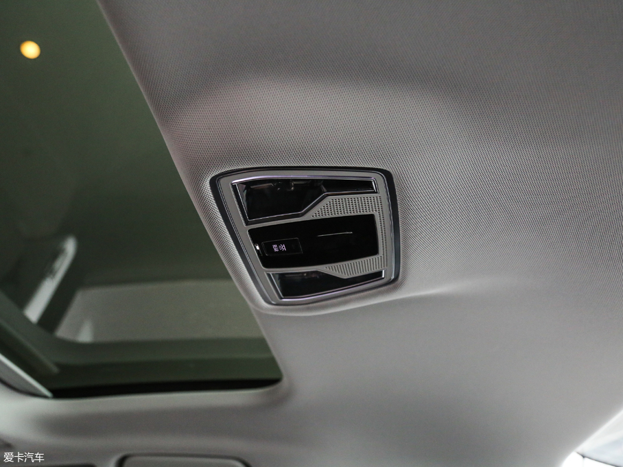 2018WA8 55TFSI quattro A