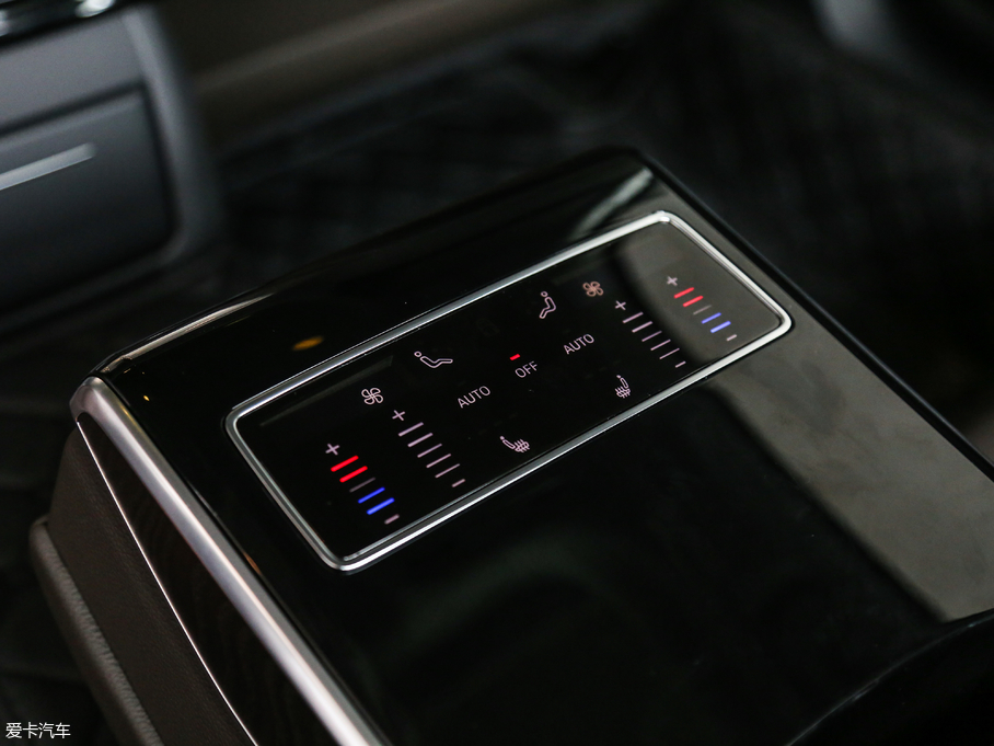 2018WA8 55TFSI quattro A