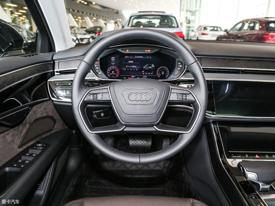 2018WA8 55TFSI quattro A