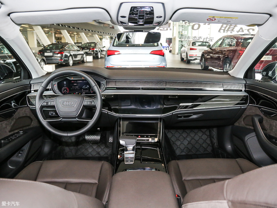 2018WA8 55TFSI quattro A