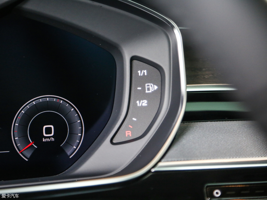 2018WA8 55TFSI quattro A