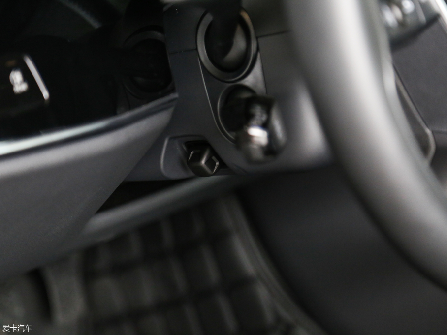 2018WA8 55TFSI quattro A