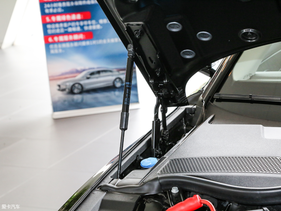 2018WA8 55TFSI quattro A